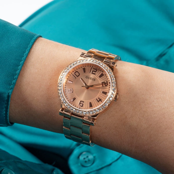 GUESS GUGW0686L3 Kadın KOL SAATİ