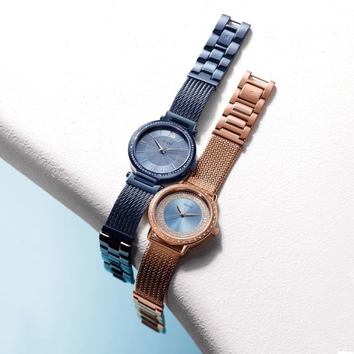 GUESS GUW0638L3 Kadın KOL SAATİ