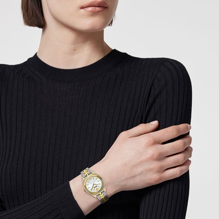 VERSACE VRSCVE9CA0224 Kadın KOL SAATİ