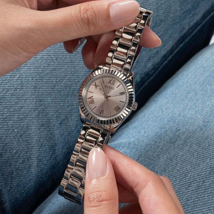 GUESS GUGW0687L1 Kadın KOL SAATİ